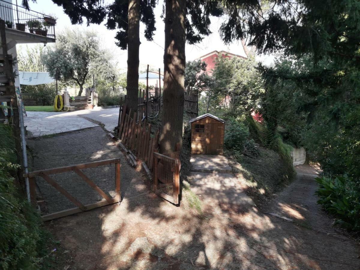 Il Giardino Del Nespolo Hotell Arcola Eksteriør bilde